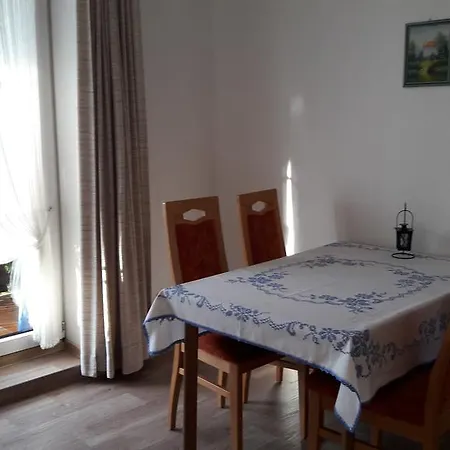 Haus Brigitte Gasthof 3*